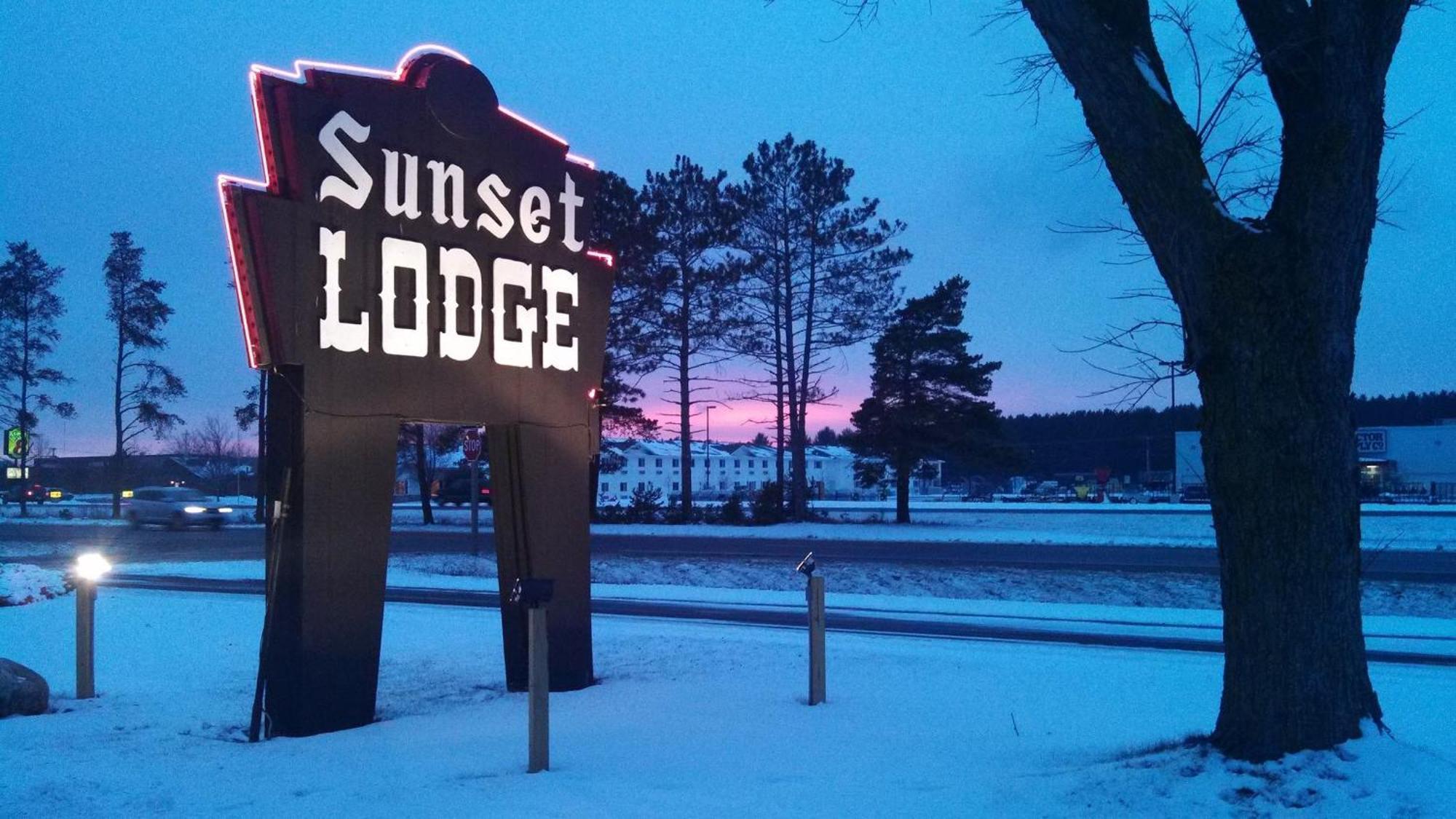 Sunset Lodge Эсканаба Экстерьер фото