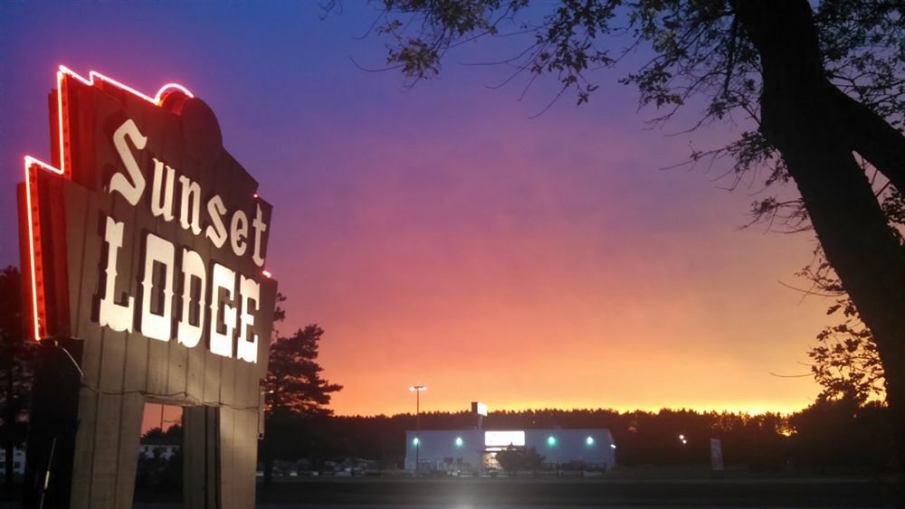 Sunset Lodge Эсканаба Экстерьер фото